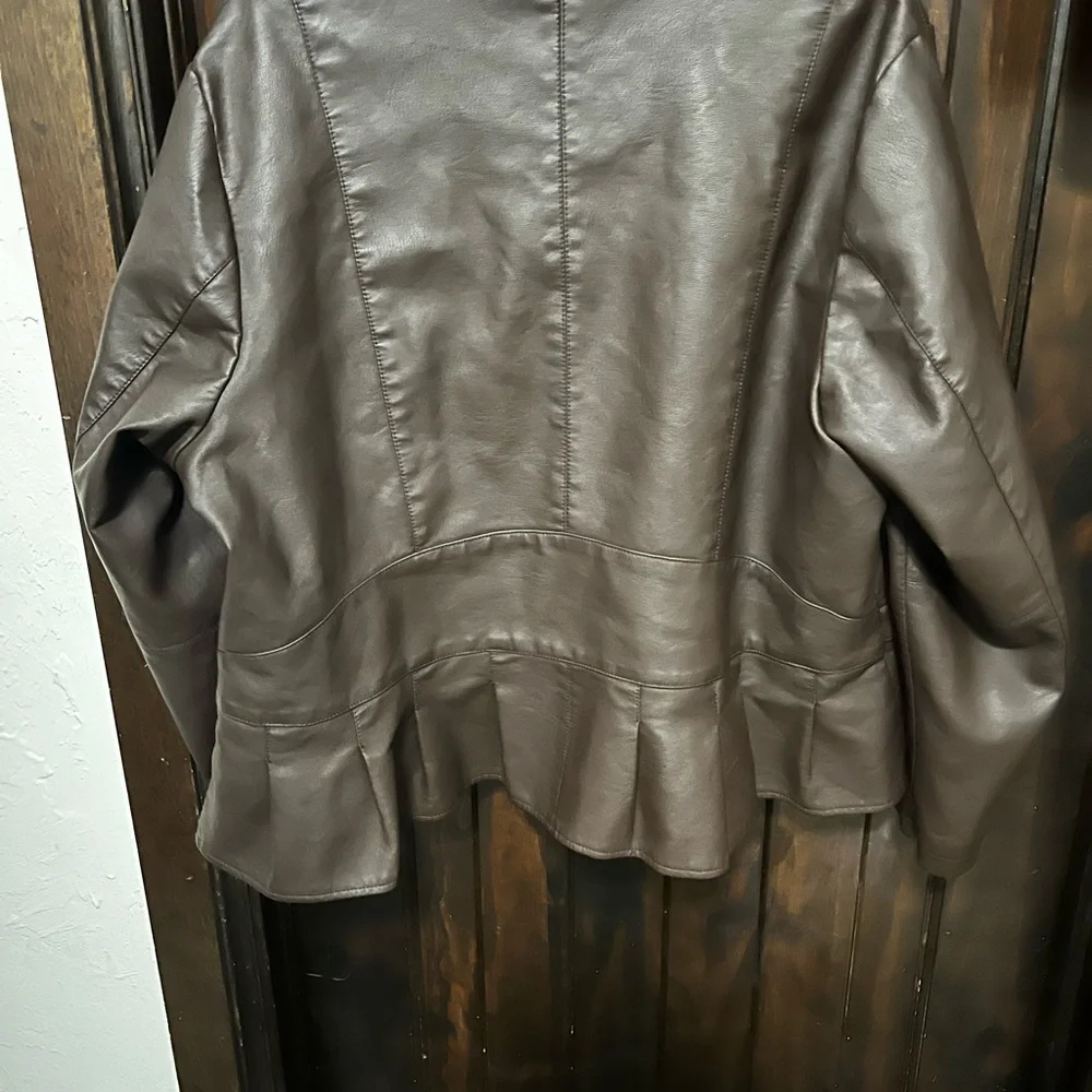 Baccini Brown Leather Jacket - Picture 2 of 4